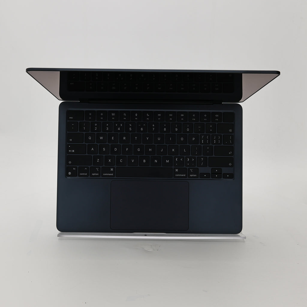 95新 Apple MacBook Air 22年 13寸 M2（8+8核） 8G RAM 256G SSD 午夜色