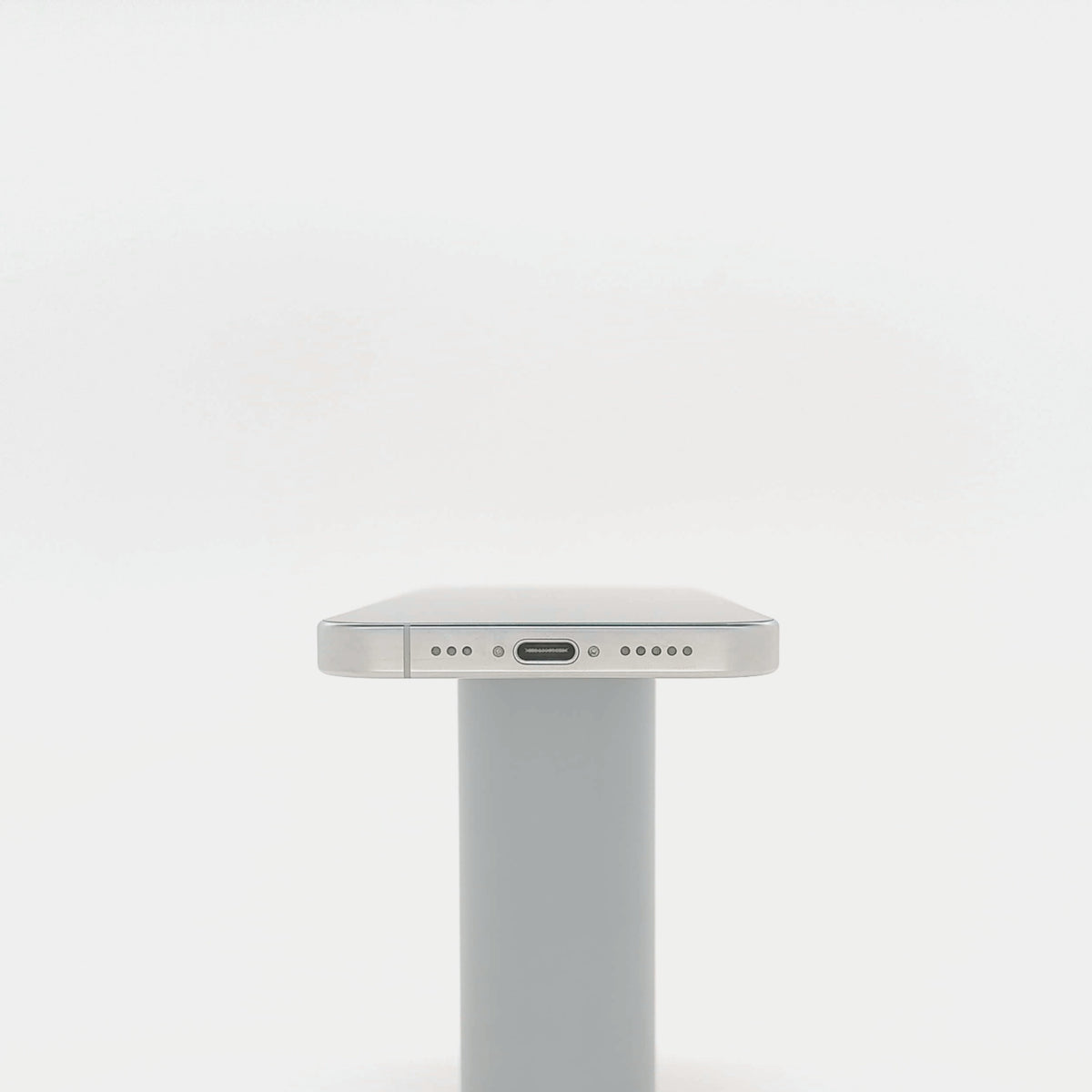 95新 Apple iPhone 16 Pro 128G 白色鈦金屬 中國大陸版