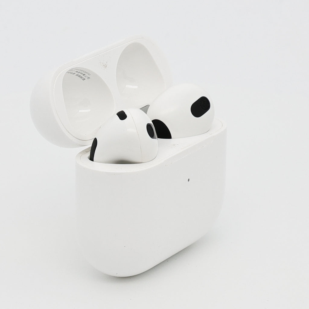 99新 Apple AirPods 3 白色
