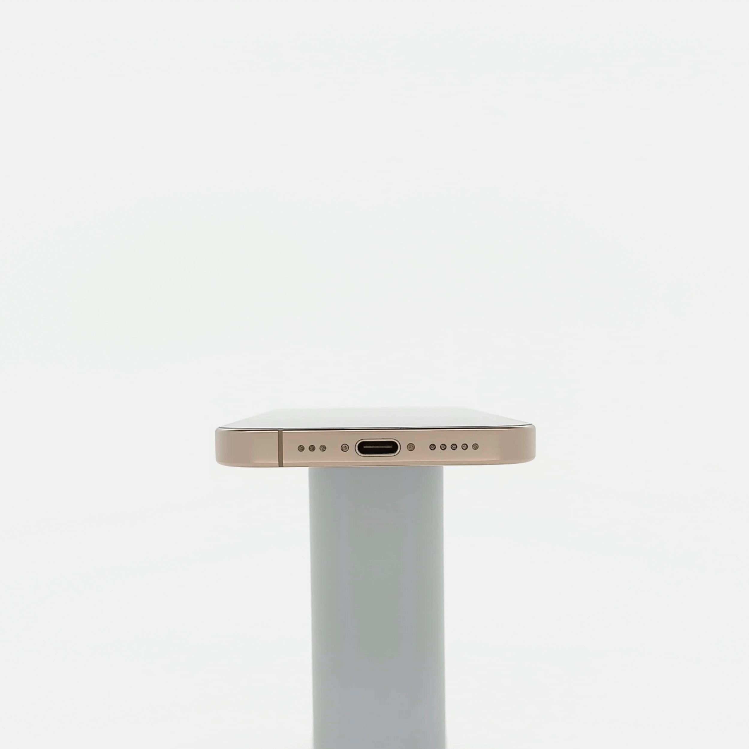 95新 Apple iPhone 16 Pro 128G 沙漠色鈦金屬 中國大陸版