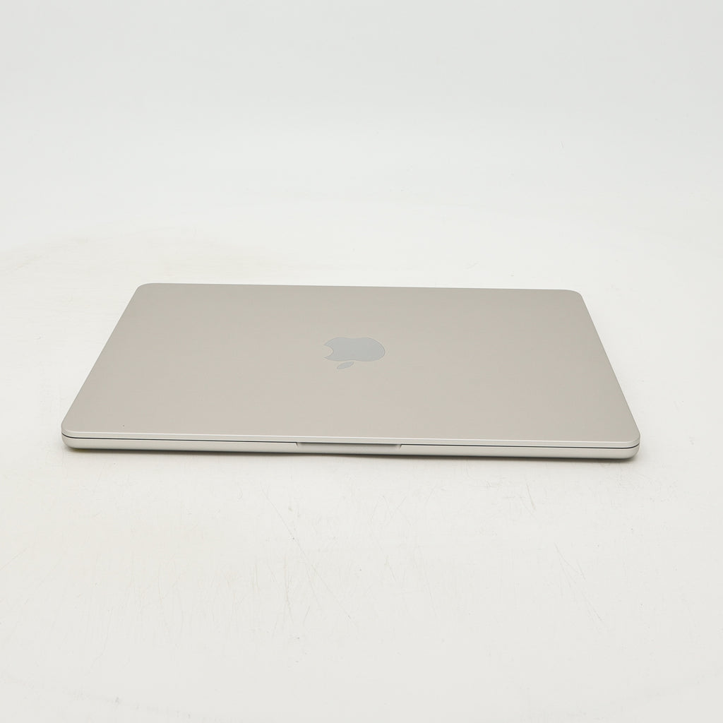 99新 Apple MacBook Air 22年 13寸 M2（8+8核） 16G RAM 256G SSD 星光色