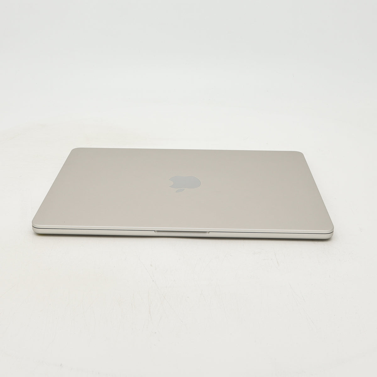 99新 Apple MacBook Air 22年 13寸 M2（8+8核） 16G RAM 256G SSD 星光色