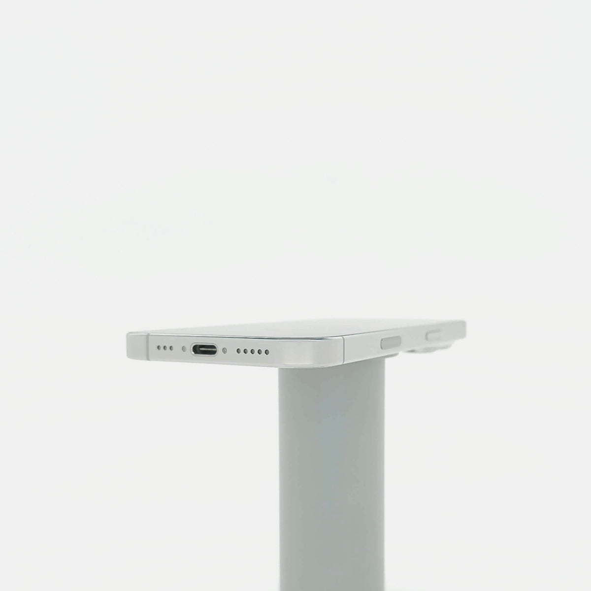 95新 Apple iPhone 16 Pro 128G 白色鈦金屬 中國大陸版