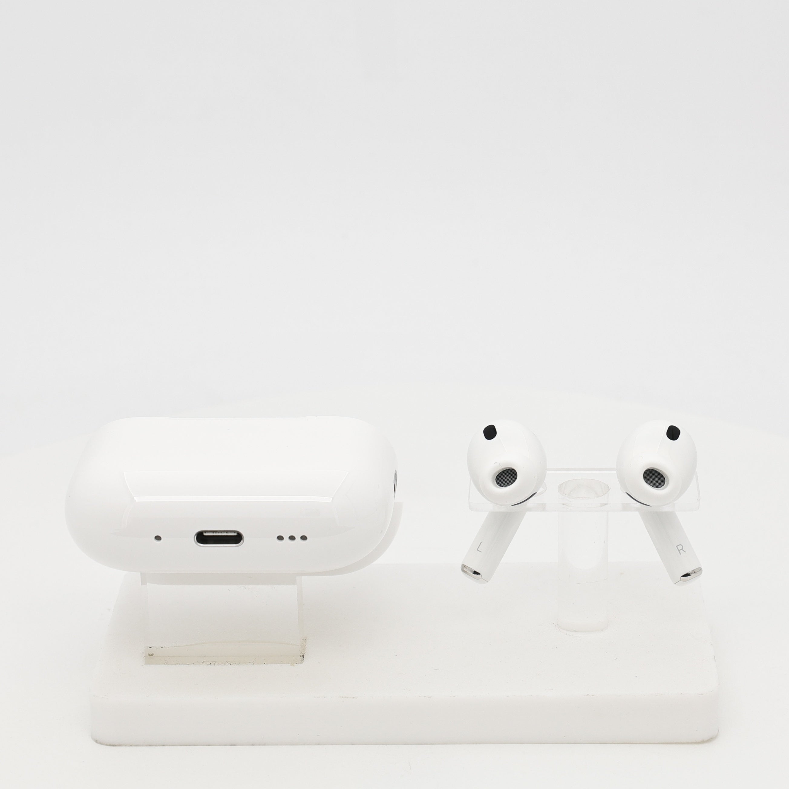 99新 Apple AirPods Pro 3 白色