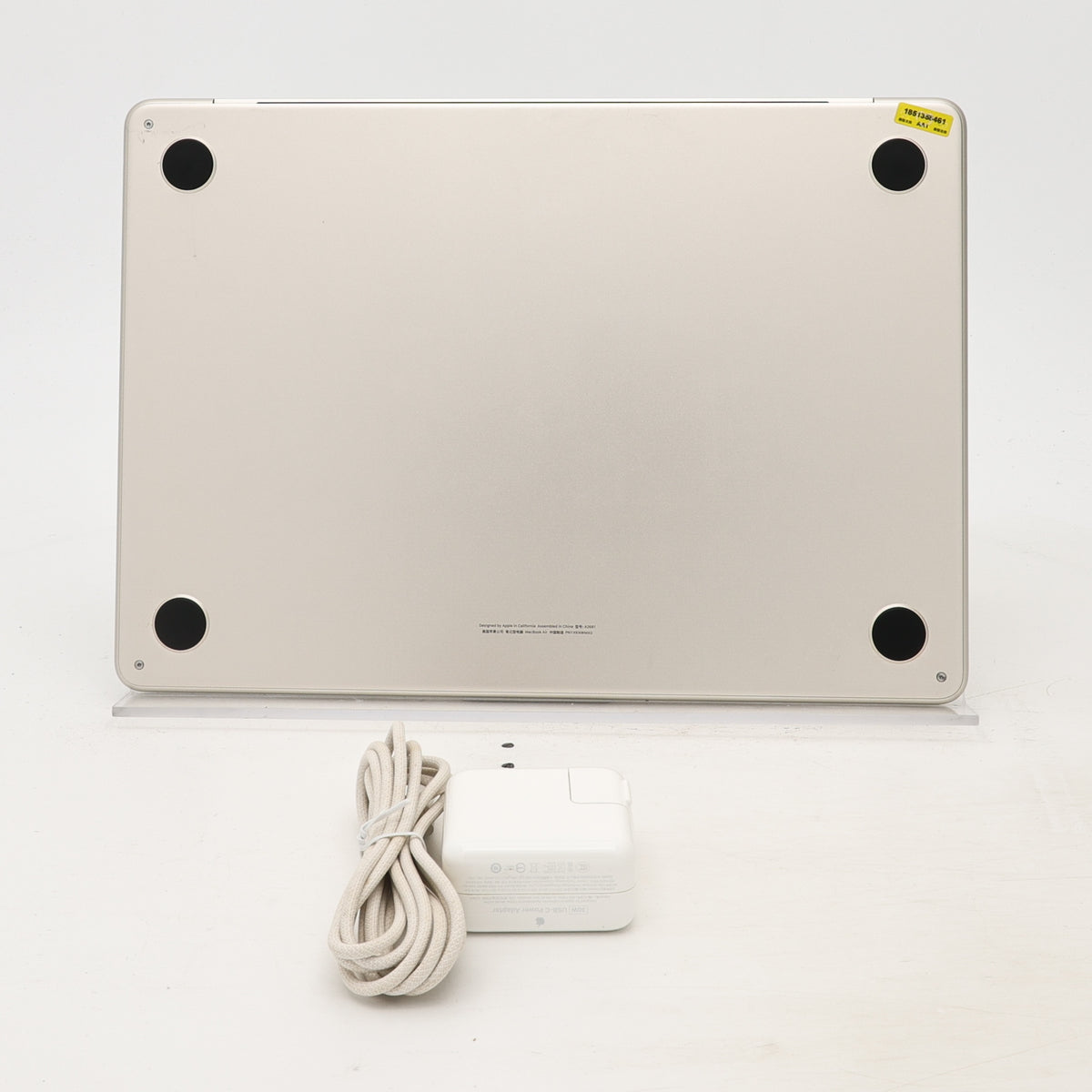 95新 Apple MacBook Air 22年 13寸 M2（8+8核） 8G RAM 256G SSD 星光色