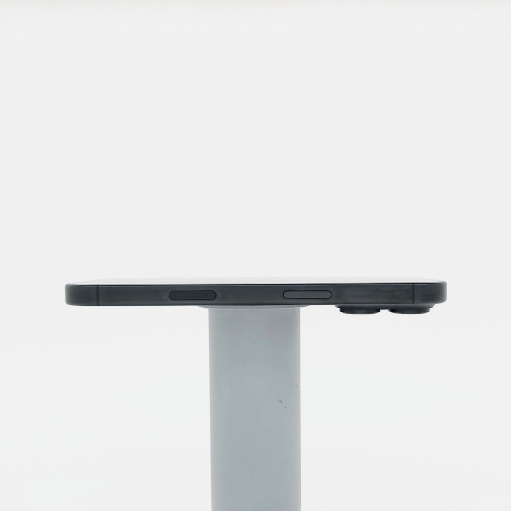 95新 Apple iPhone 16 Pro 256G 黑色鈦金屬 中國大陸版