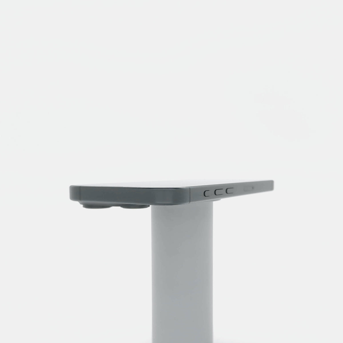 95新 Apple iPhone 16 Pro 128G 黑色鈦金屬 中國大陸版