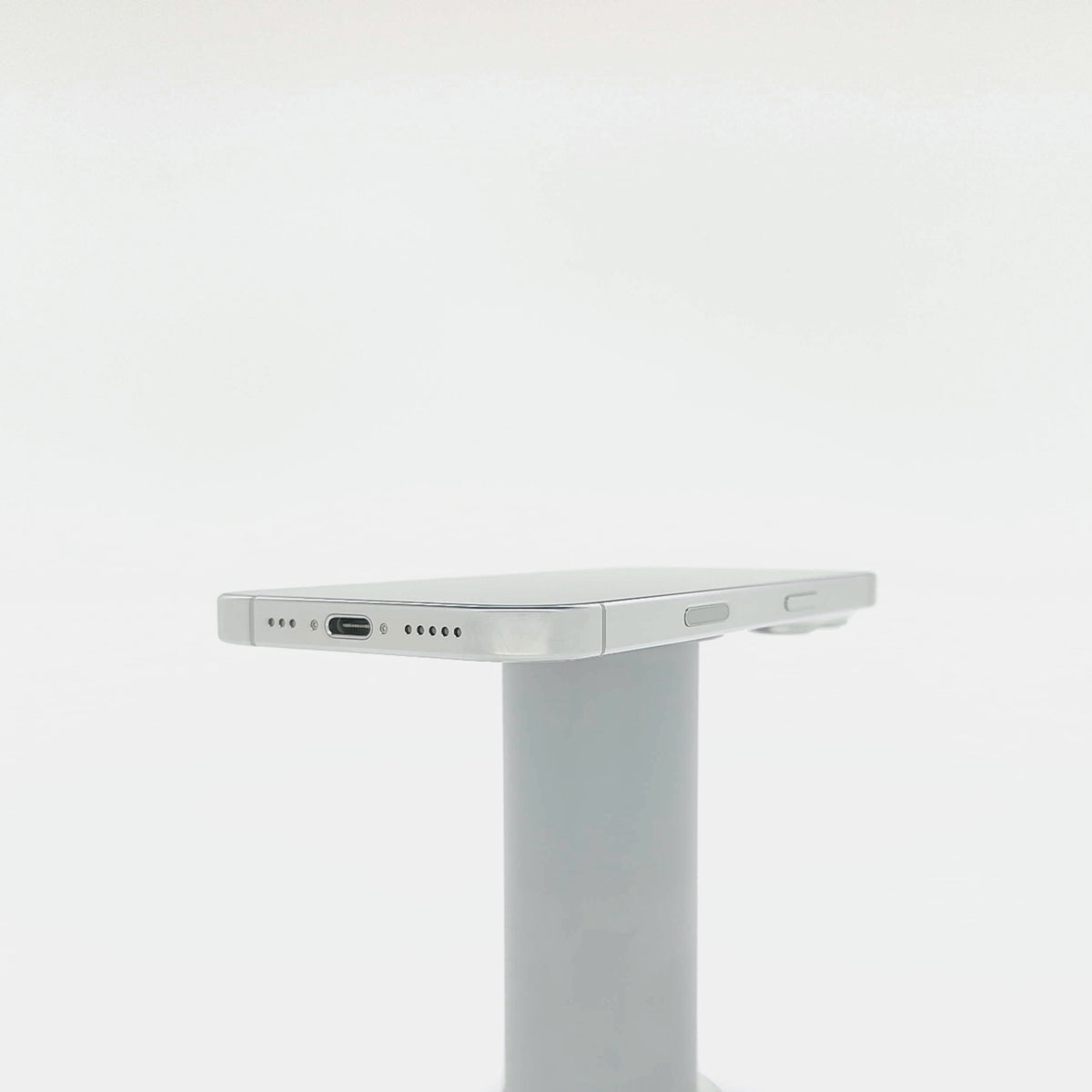 95新 Apple iPhone 16 Pro 128G 白色鈦金屬 中國大陸版