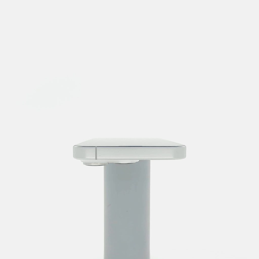 95新 Apple iPhone 16 Pro 128G 白色鈦金屬 中國大陸版