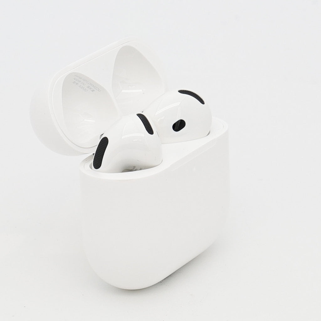 99新 Apple AirPods 5 白色