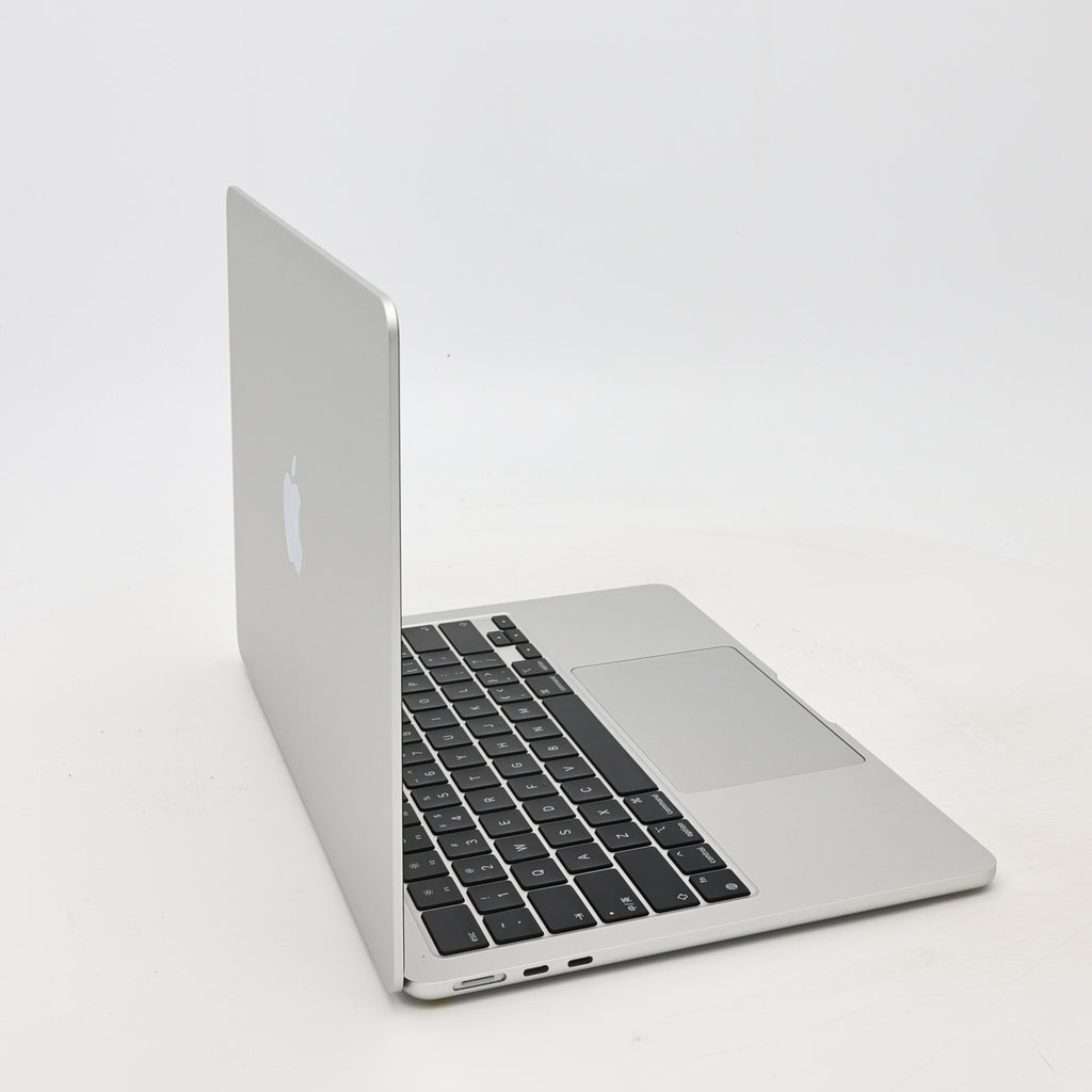 99新 Apple MacBook Air 22年 13寸 M2（8+10核） 8G RAM 512G SSD 銀色