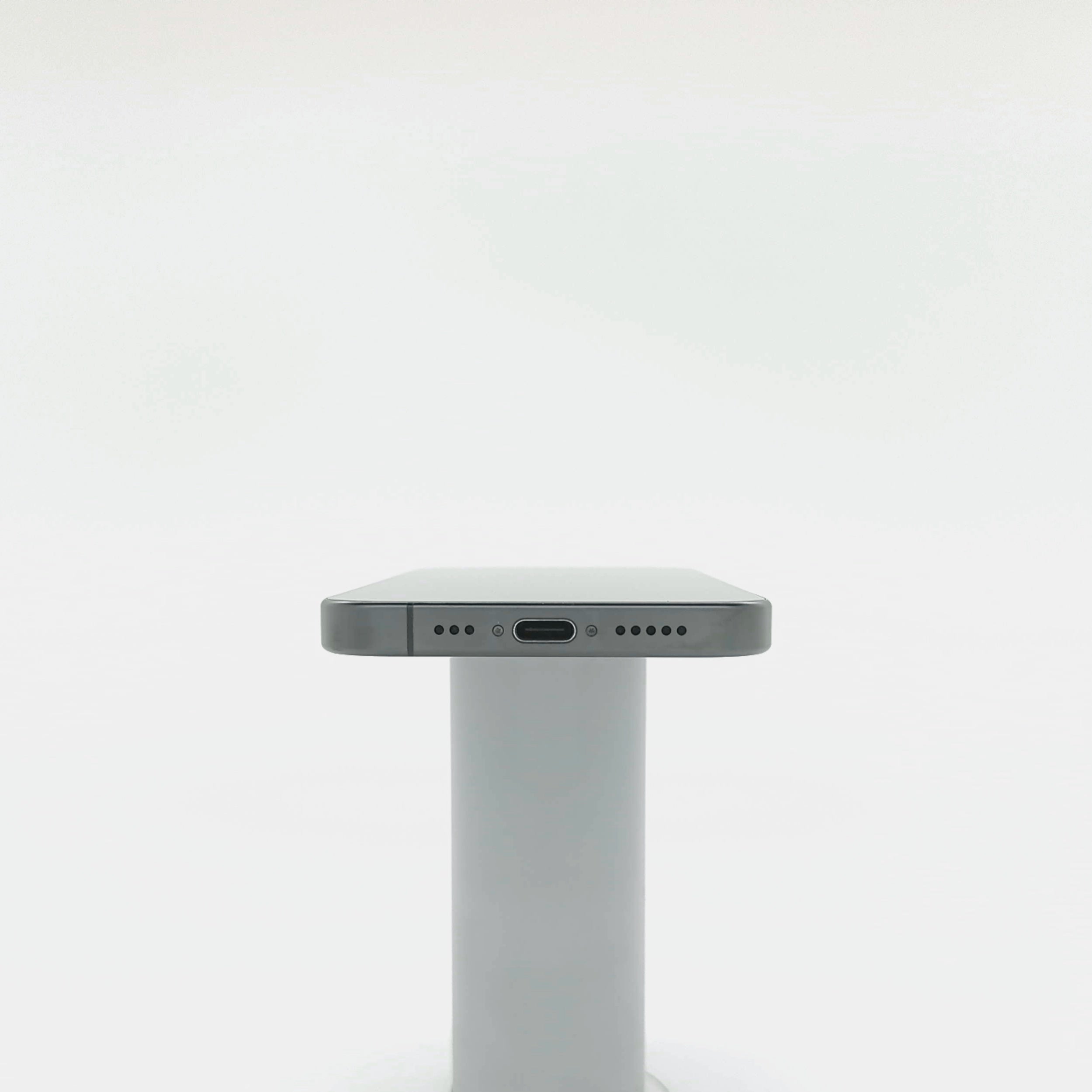 95新 Apple iPhone 15 Pro 256G 黑色鈦金屬 中國大陸版