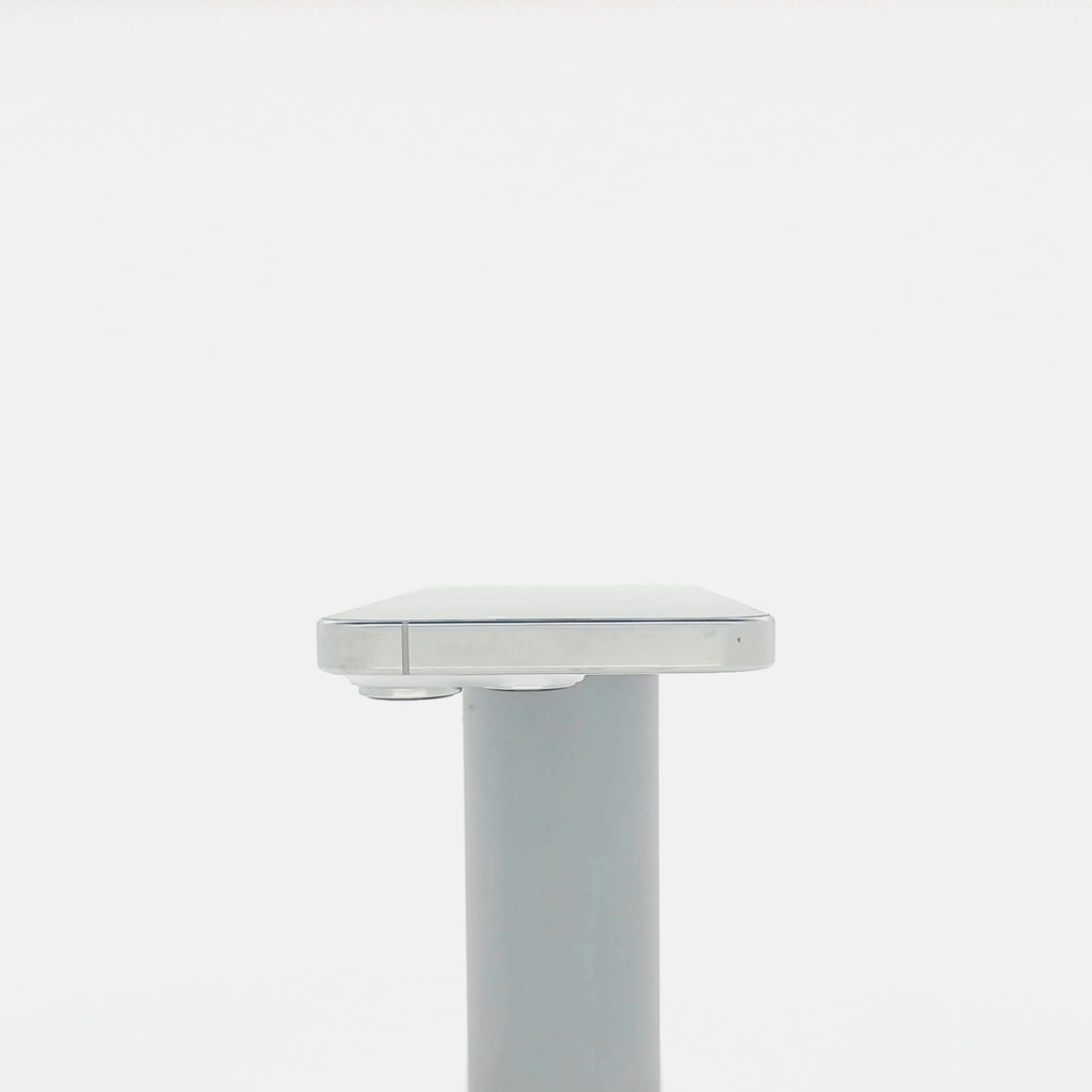 95新 Apple iPhone 16 Pro 256G 白色鈦金屬 中國大陸版