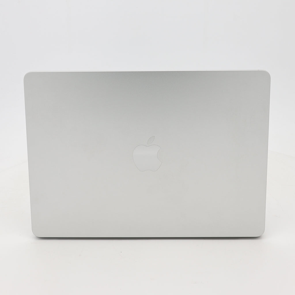 95新 Apple MacBook Air 22年 13寸 M2（8+8核） 8G RAM 512G SSD 銀色