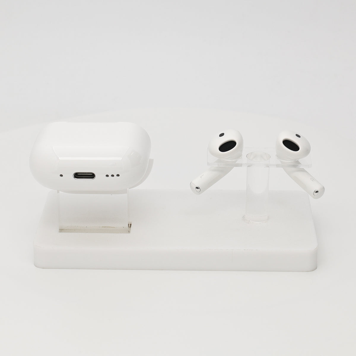 99新 Apple AirPods 4 (支持主動降噪) 白色