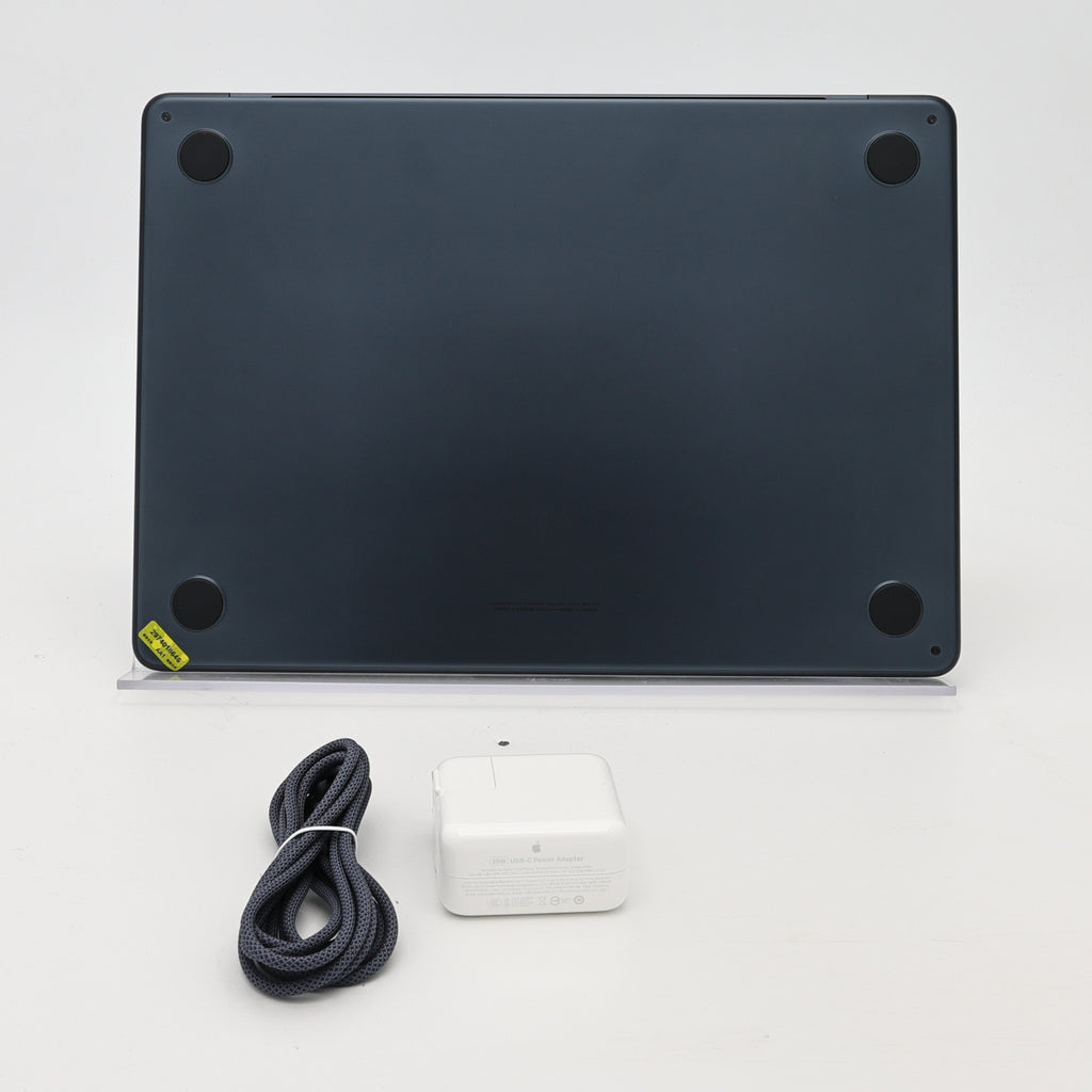 99新 Apple MacBook Air 24年 13寸 M3（8+8核） 8G RAM 256G SSD 午夜色