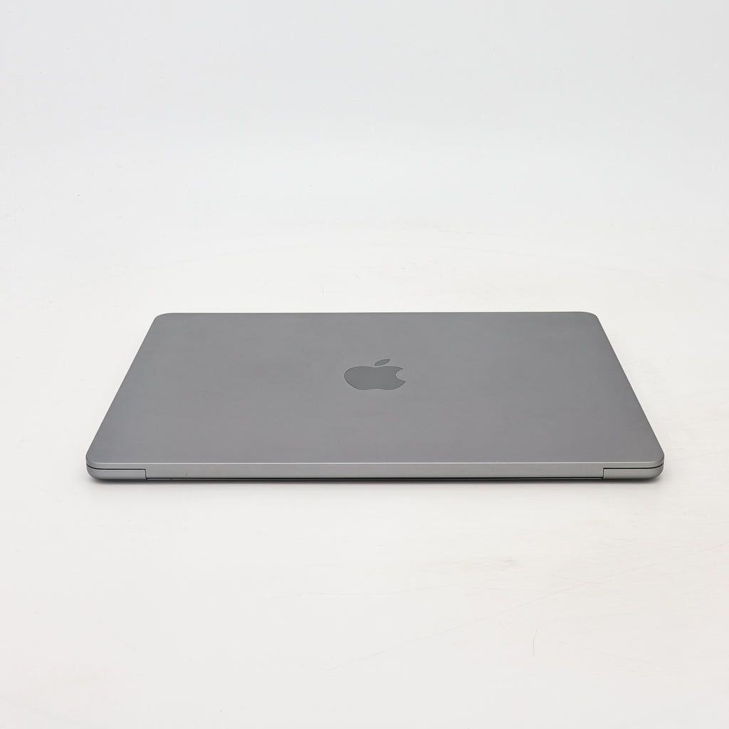 95新 Apple MacBook Air 22年 13寸 M2（8+8核） 8G RAM 256G SSD 深空灰色