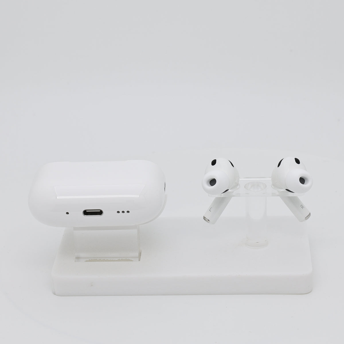 99新 Apple AirPods Pro 3 白色