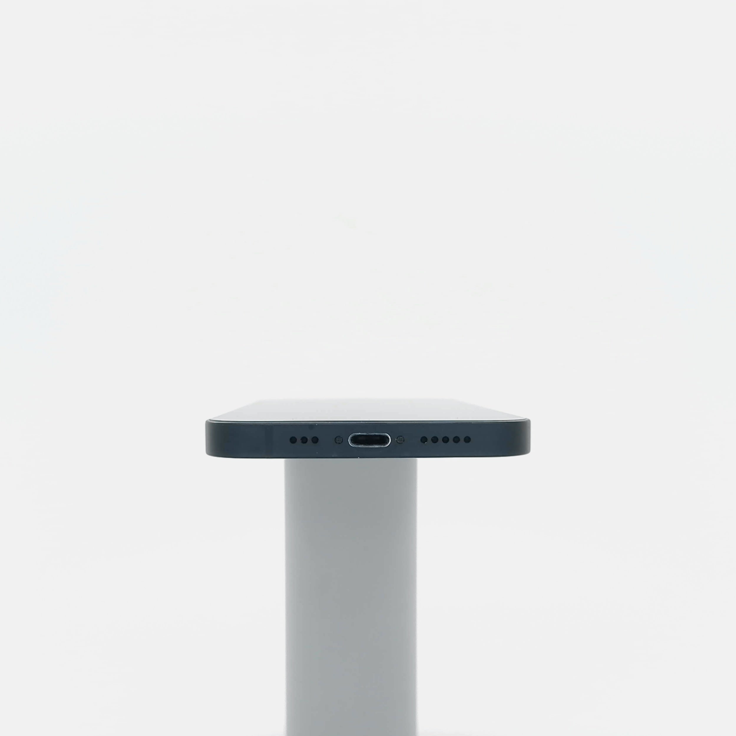 95新 Apple iPhone 13 256G 午夜色 中國大陸版