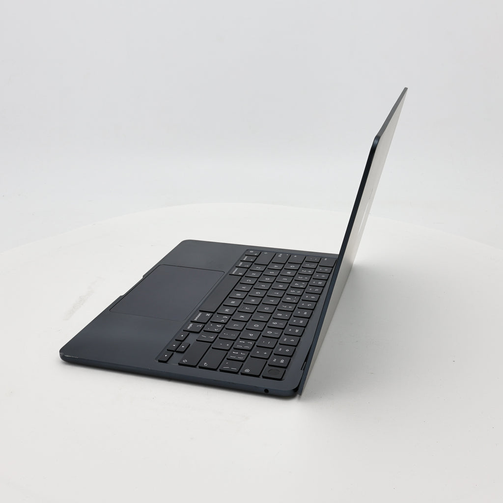 95新 Apple MacBook Air 24年 13寸 M3（8+10核） 8G RAM 512G SSD 午夜色