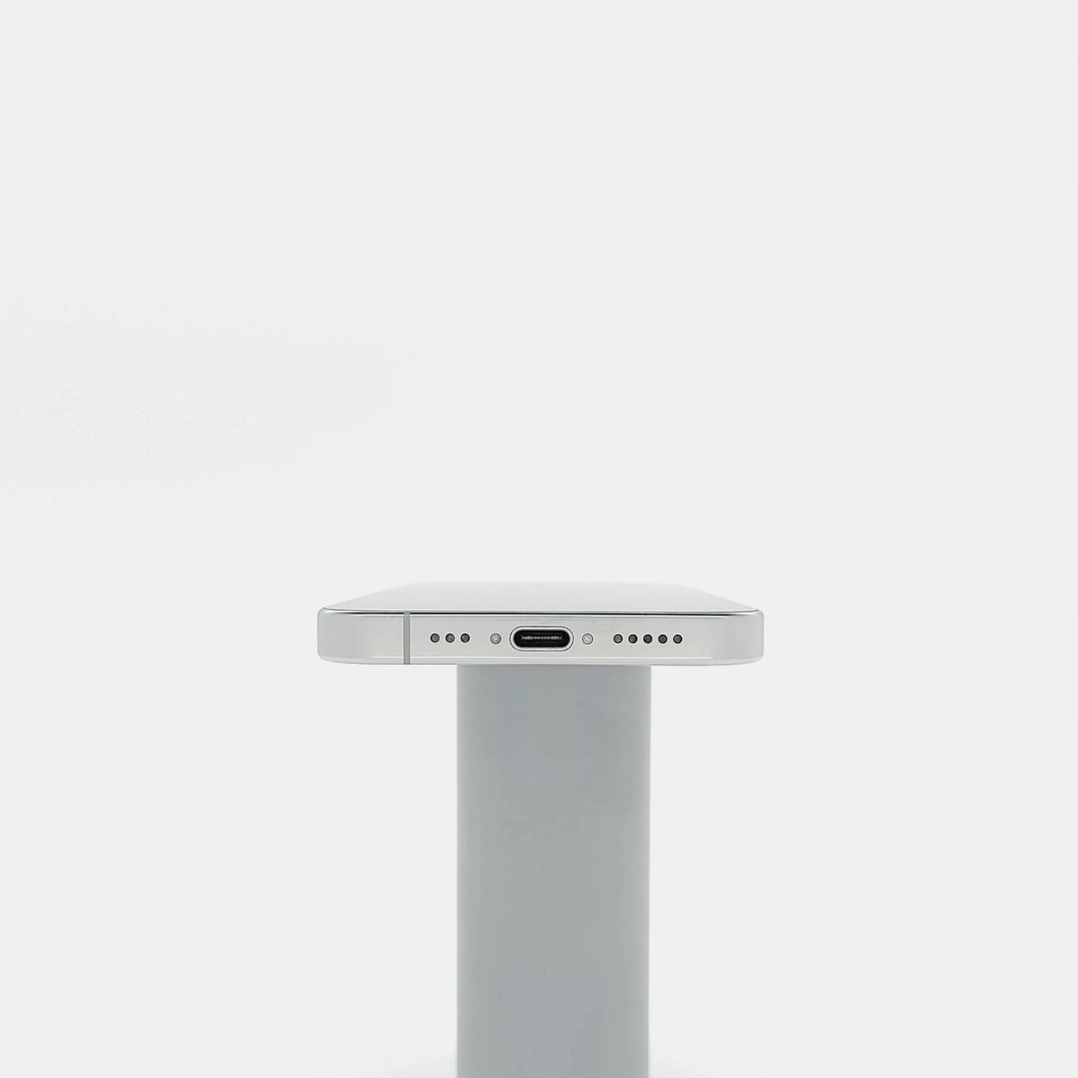 95新 Apple iPhone 16 Pro 128G 白色鈦金屬 中國大陸版