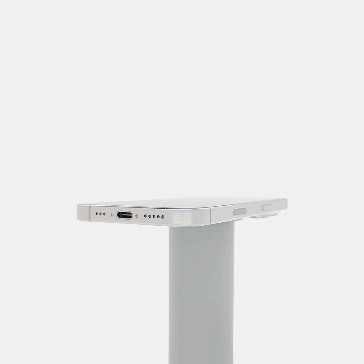 95新 Apple iPhone 16 Pro 128G 白色鈦金屬 中國大陸版