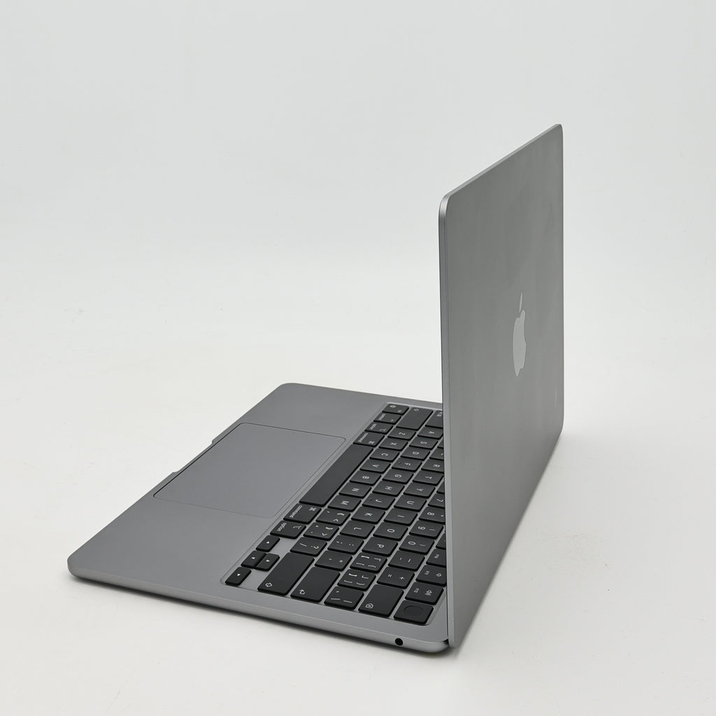 95新 Apple MacBook Air 22年 13寸 M2（8+8核） 8G RAM 256G SSD 深空灰色