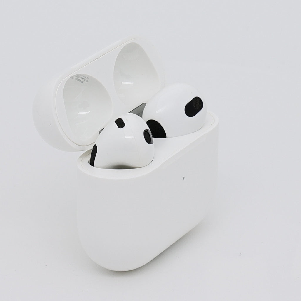 99新 Apple AirPods 3 白色