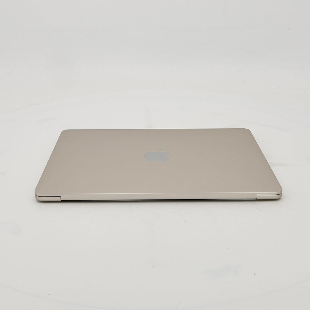 99新 Apple MacBook Air 24年 13寸 M3（8+8核） 8G RAM 256G SSD 星光色