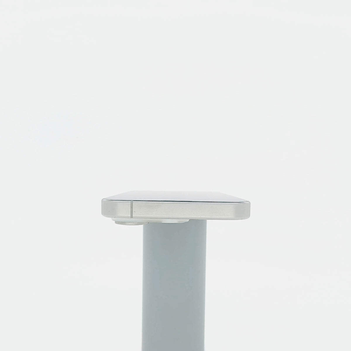 95新 Apple iPhone 15 Pro 128G 白色鈦金屬 中國大陸版
