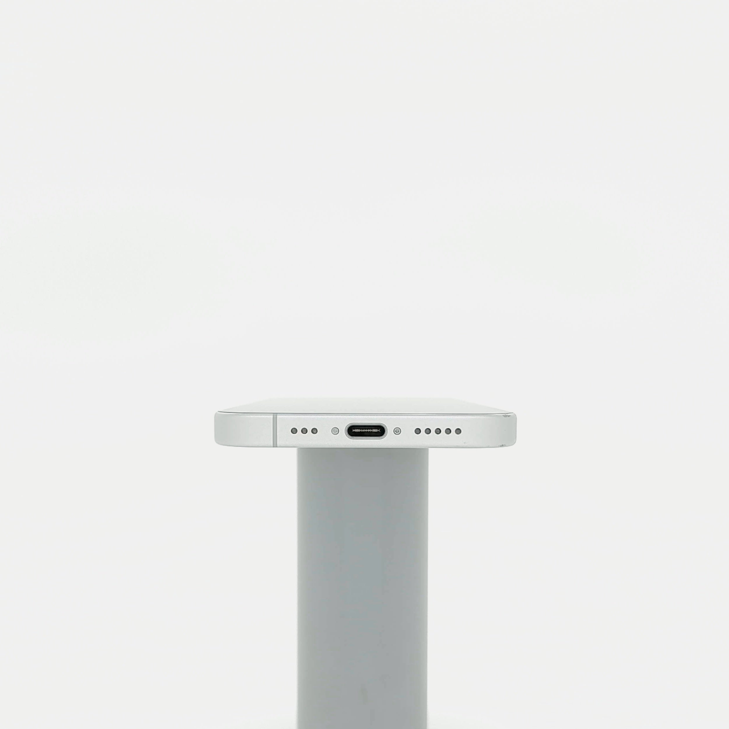 95新 Apple iPhone 16 256G 白色 中國大陸版