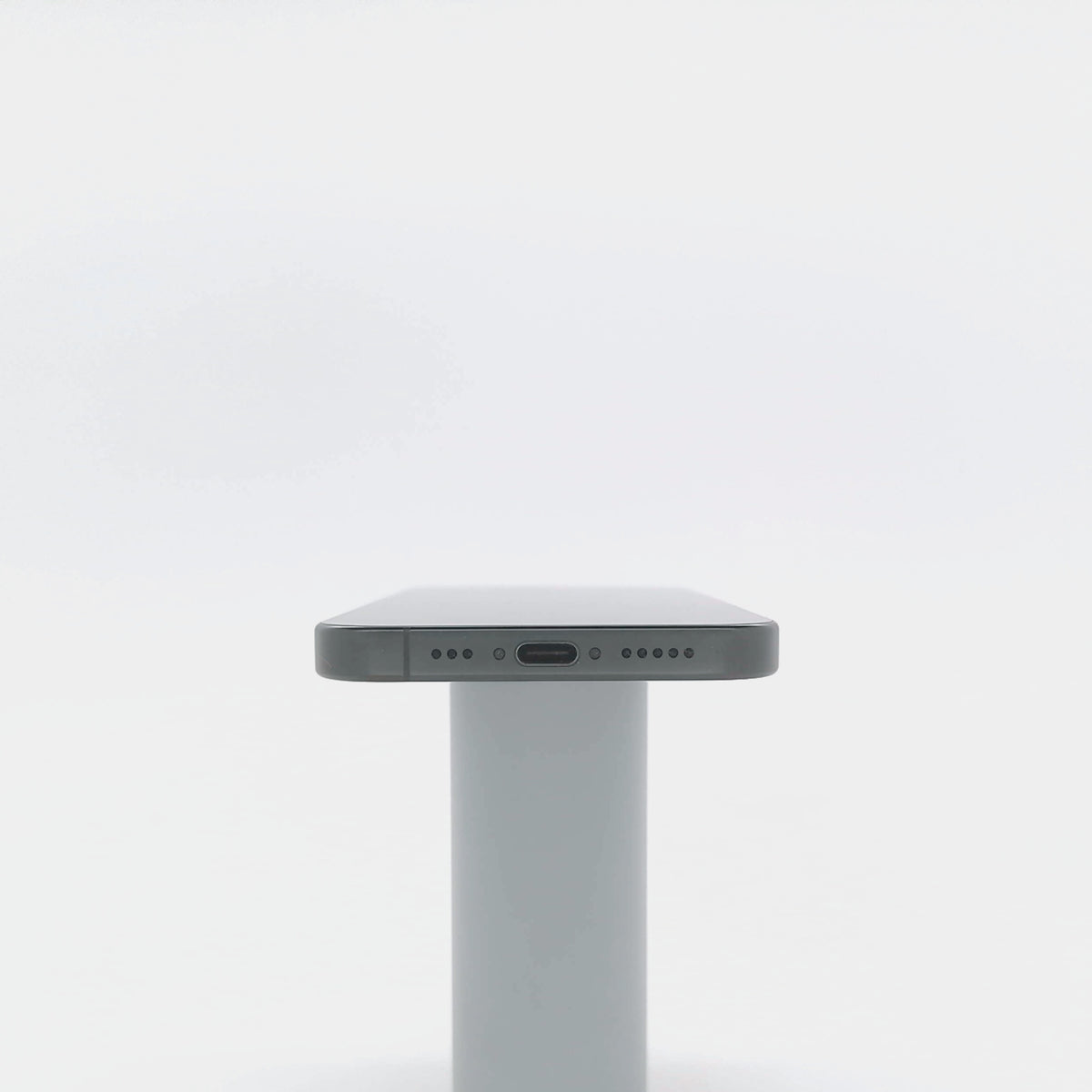 95新 Apple iPhone 16 Pro 128G 黑色鈦金屬 中國大陸版
