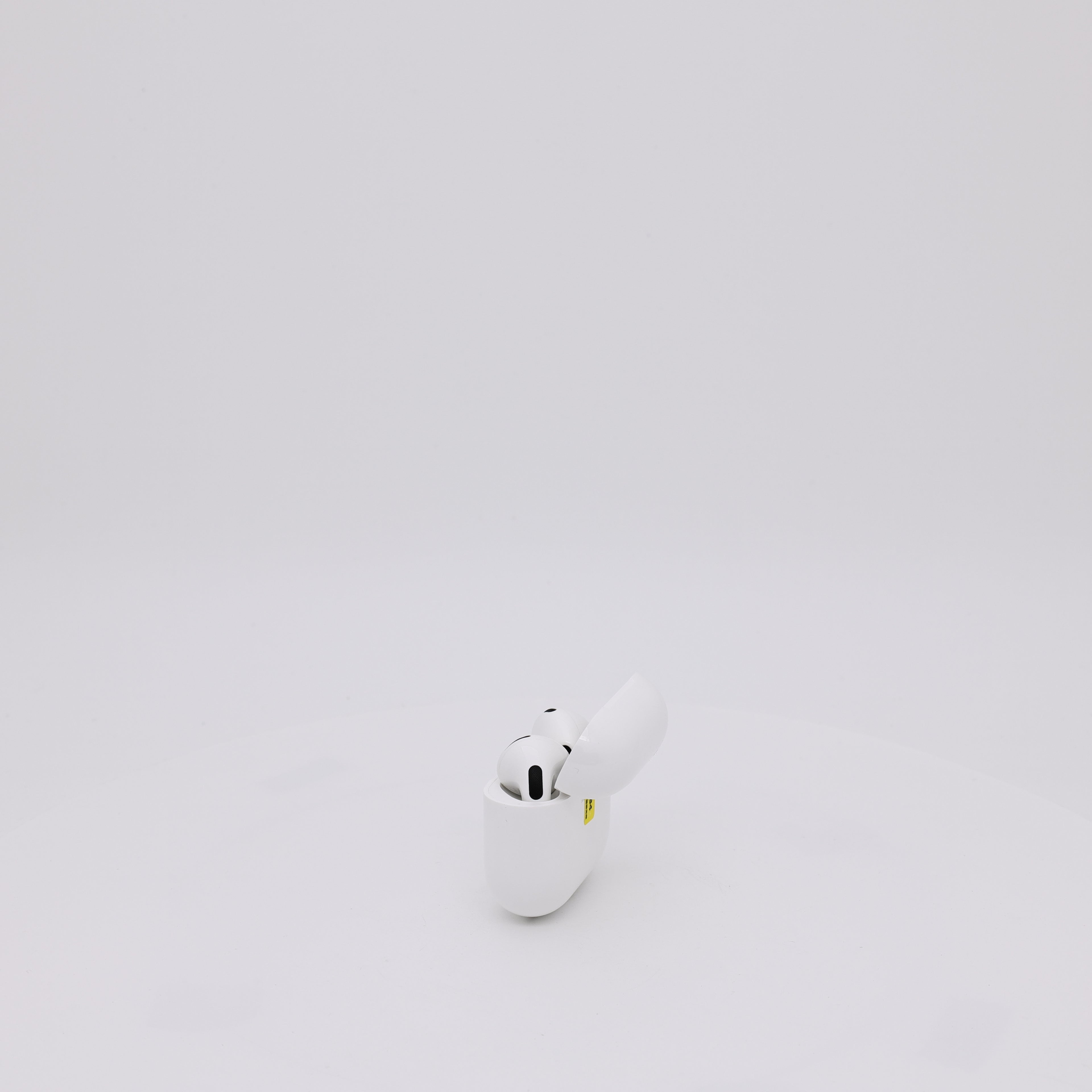 99新 Apple AirPods 4 (支持主动降噪) 白色