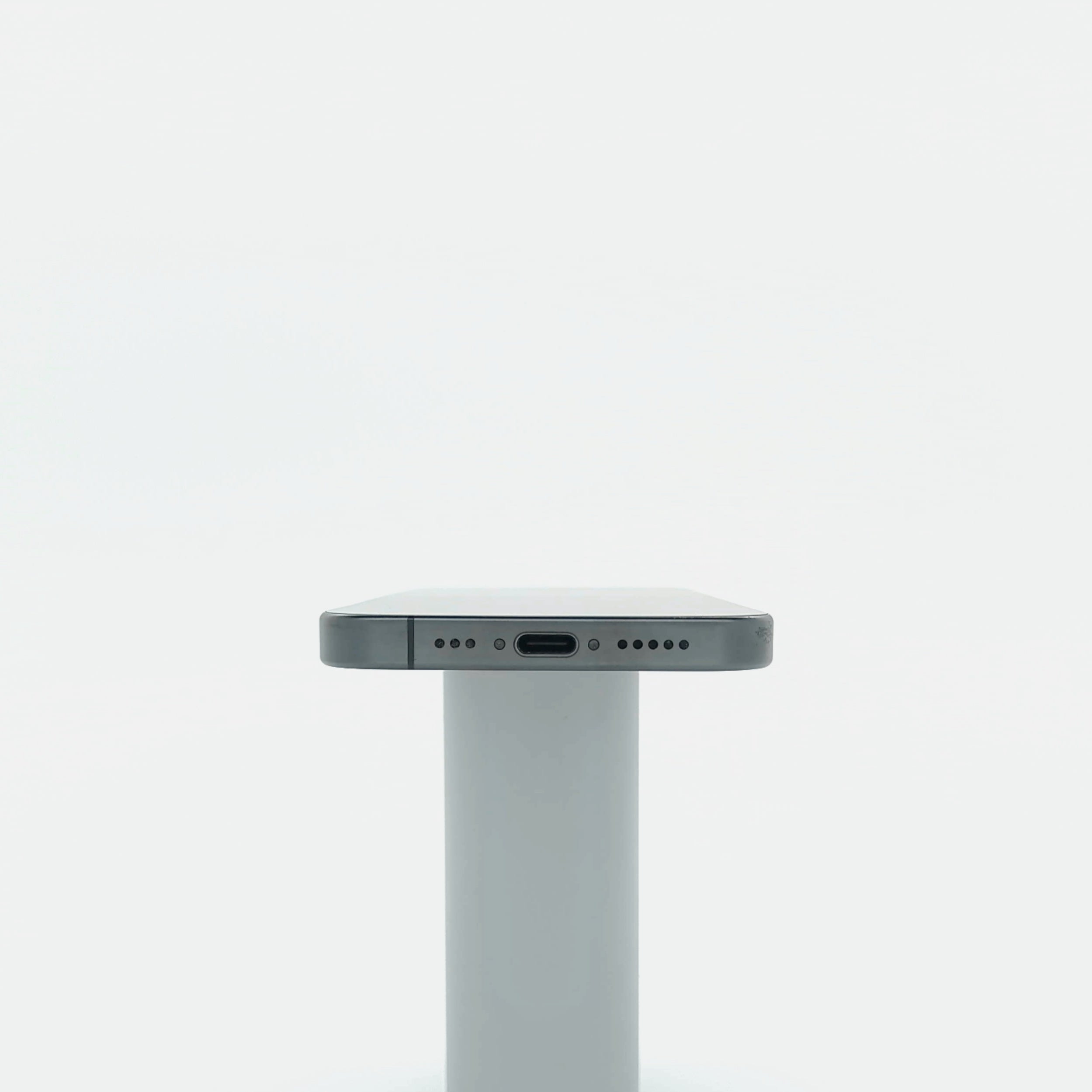95新 Apple iPhone 15 Pro 128G 黑色鈦金屬 中國大陸版