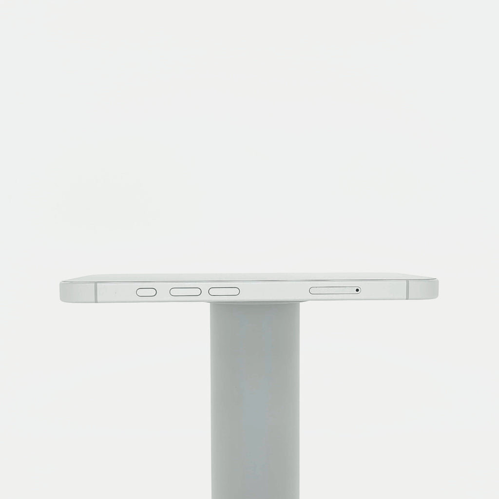 95新 Apple iPhone 16 128G 白色 中國大陸官換機
