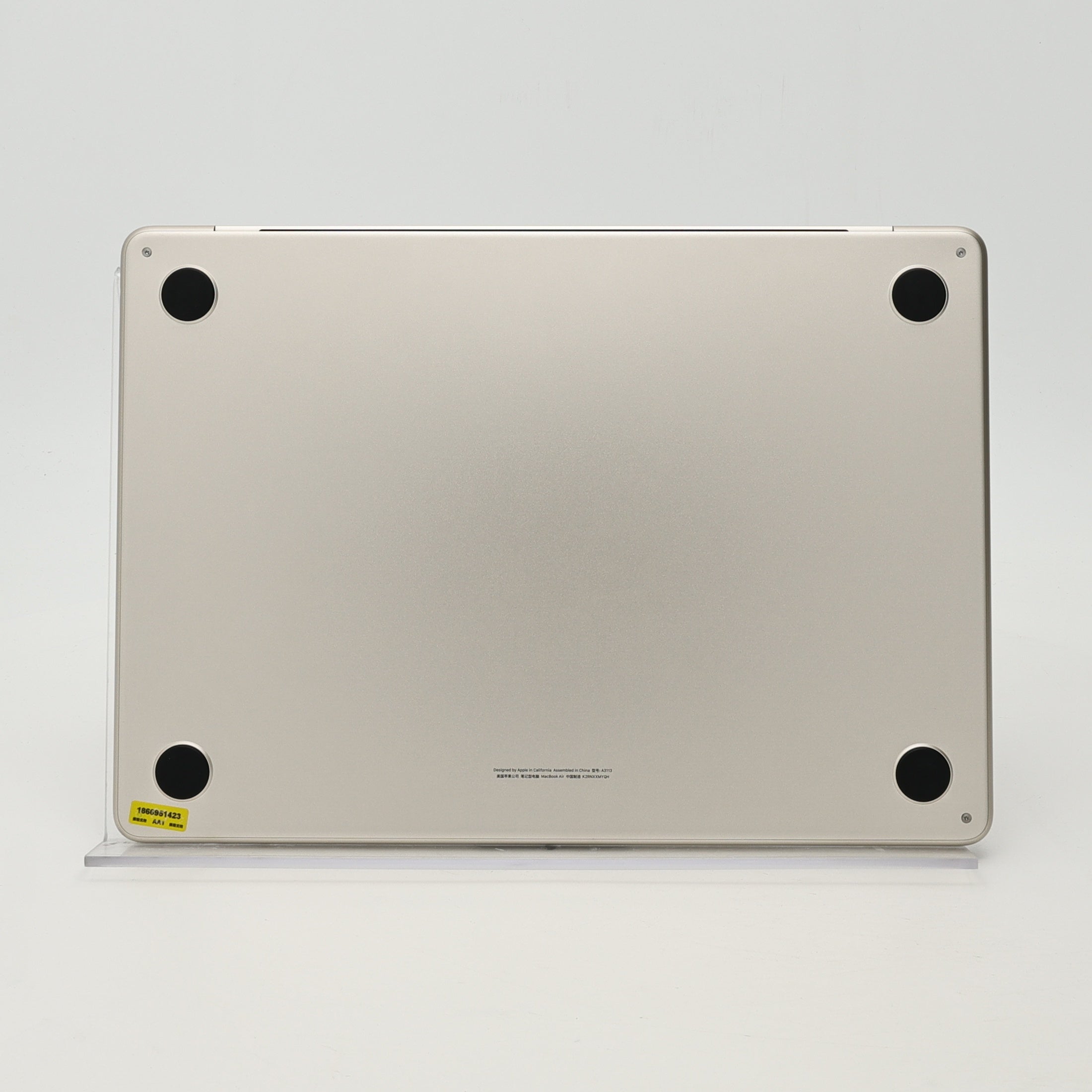 95新 Apple MacBook Air 24年 13寸 M3（8+8核） 8G RAM 256G SSD 星光色