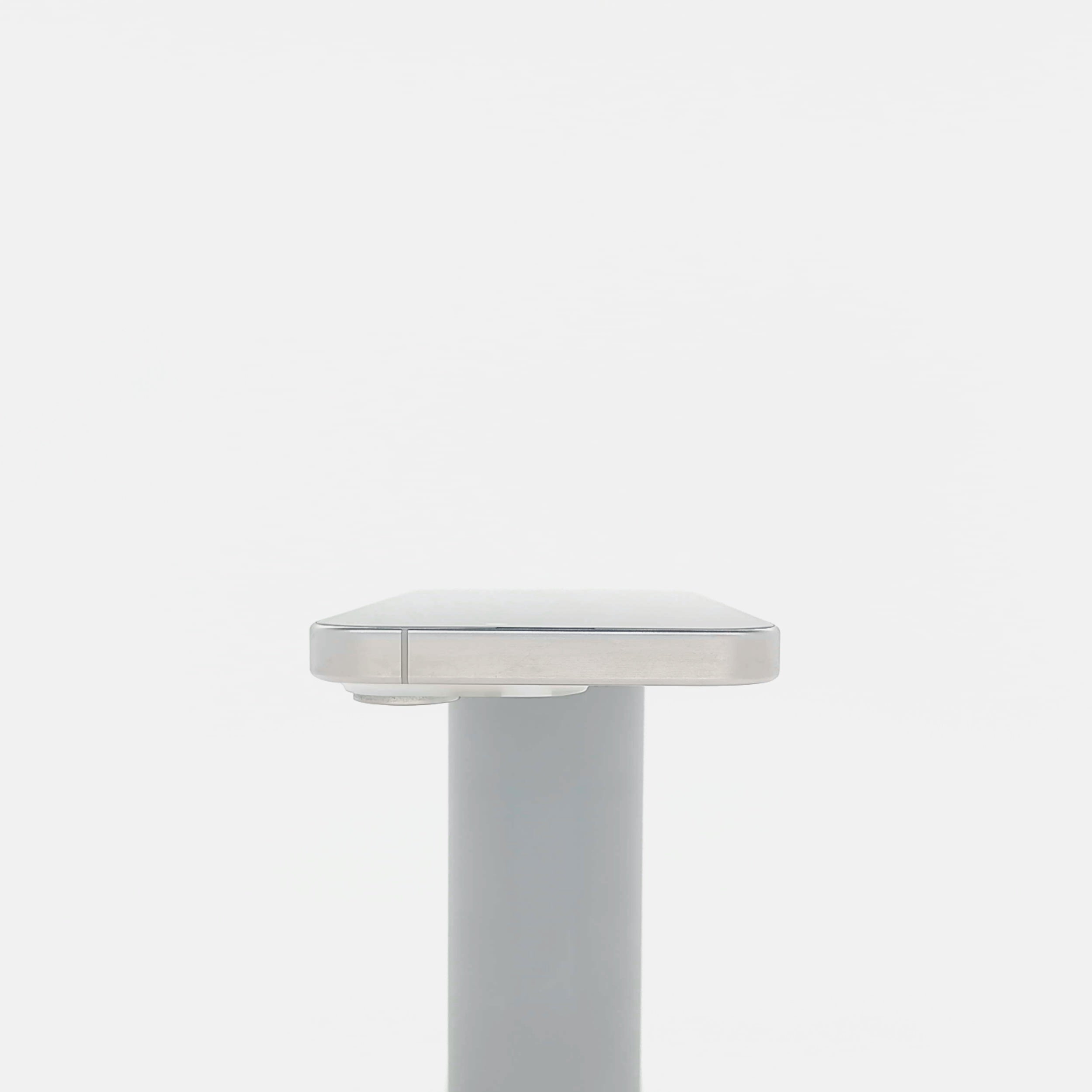 95新 Apple iPhone 15 Pro 128G 白色鈦金屬 中國大陸版
