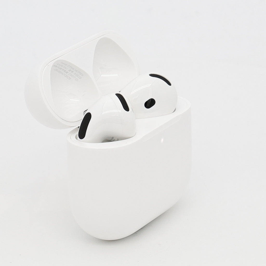 99新 Apple AirPods 5 白色