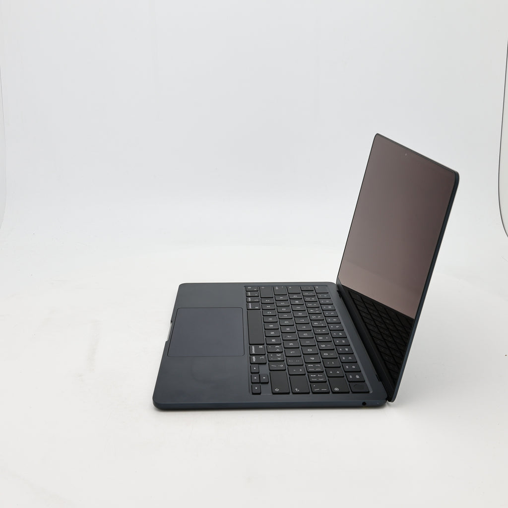 95新 Apple MacBook Air 22年 13寸 M2（8+8核） 8G RAM 512G SSD 午夜色