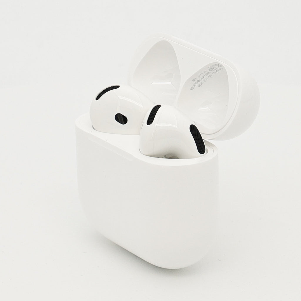 99新 Apple AirPods 4 (不支持主动降噪) 白色