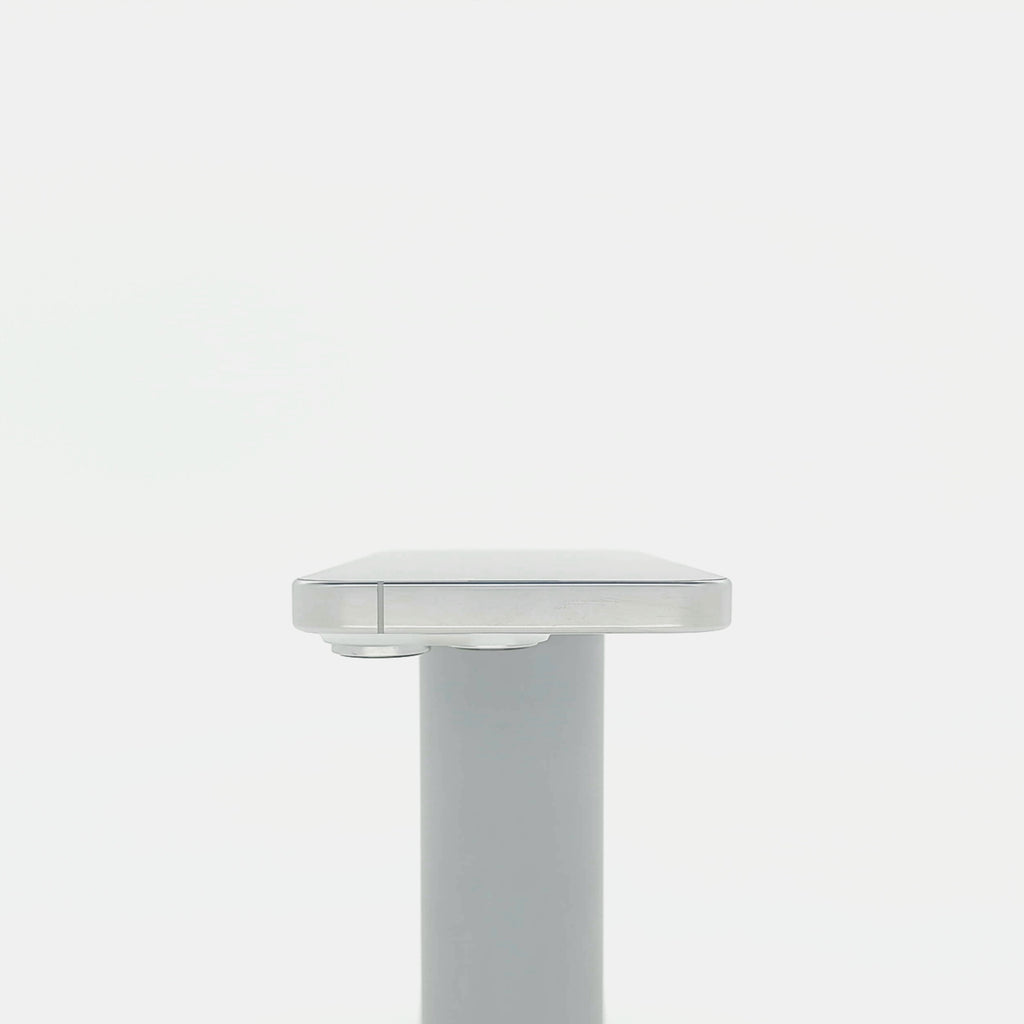 95新 Apple iPhone 16 Pro 128G 白色鈦金屬 中國大陸版