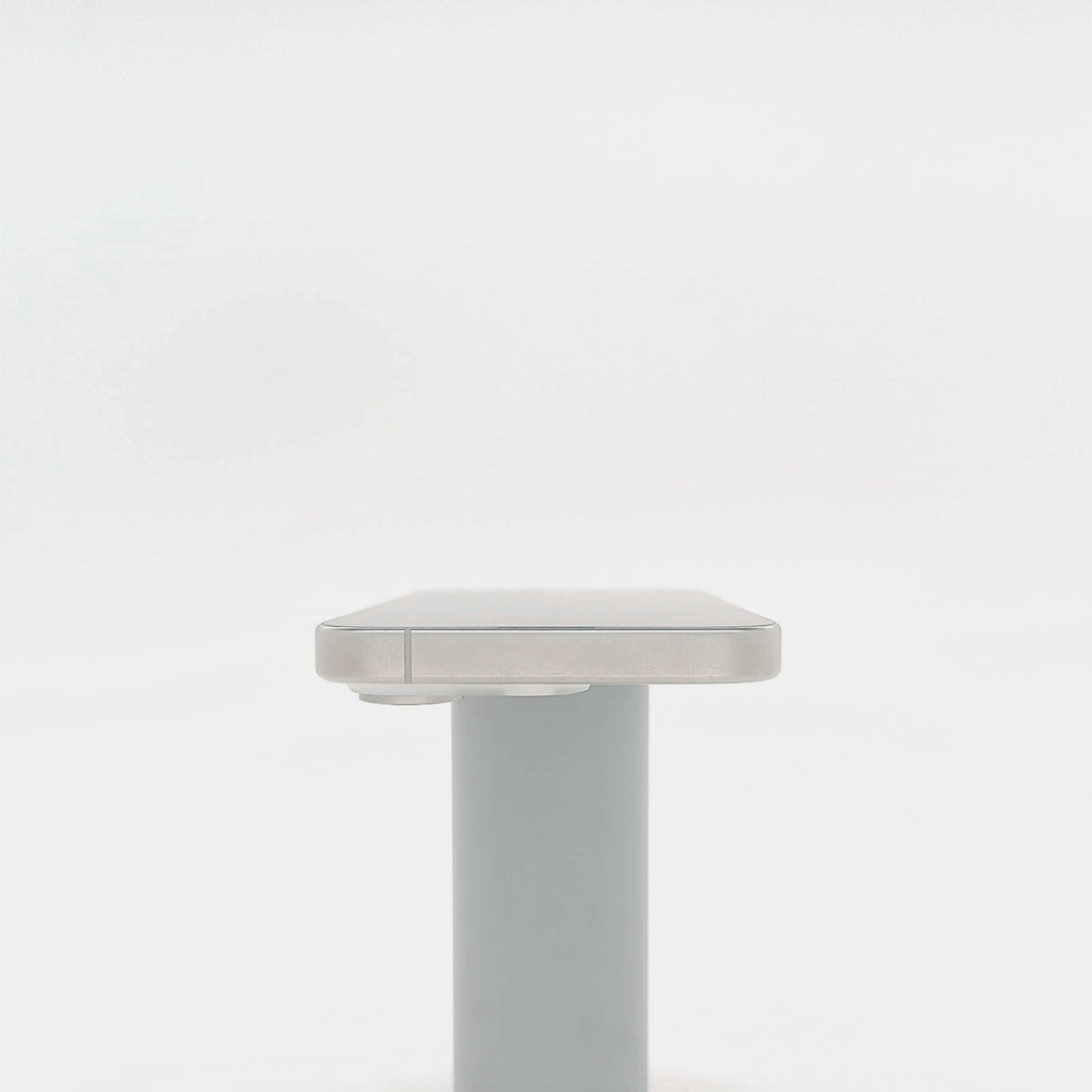 95新 Apple iPhone 15 Pro 128G 白色鈦金屬 中國大陸版