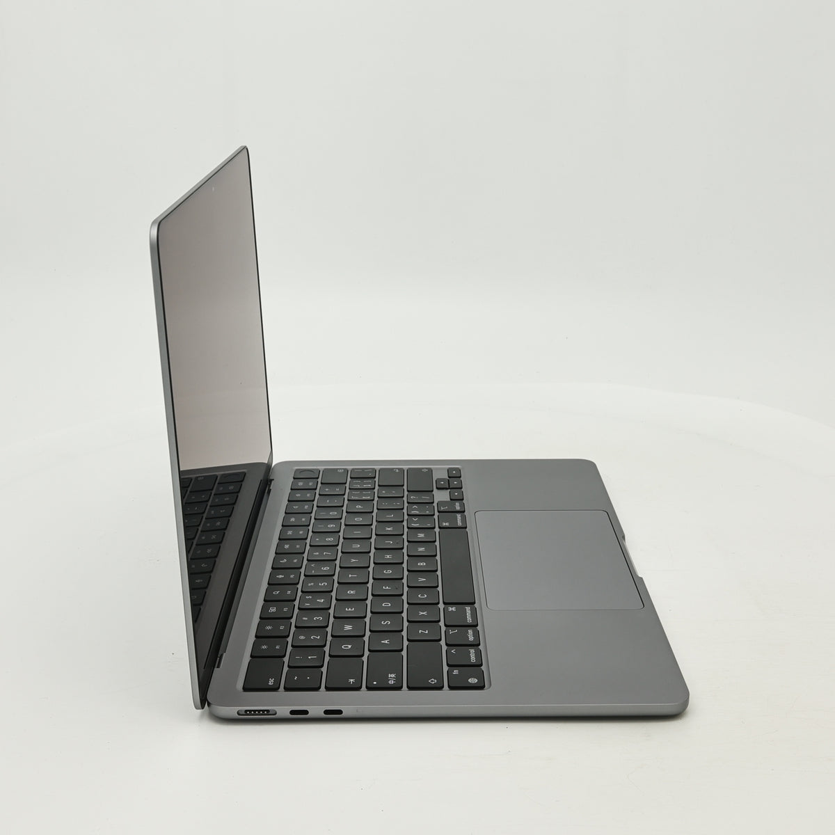 99新 Apple MacBook Air 22年 13寸 M2（8+10核） 8G RAM 512G SSD 深空灰色