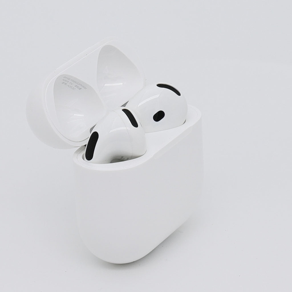 99新 Apple AirPods 5 白色