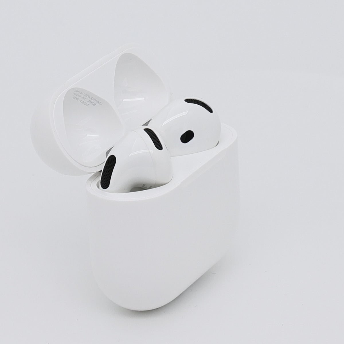 99新 Apple AirPods 5 白色