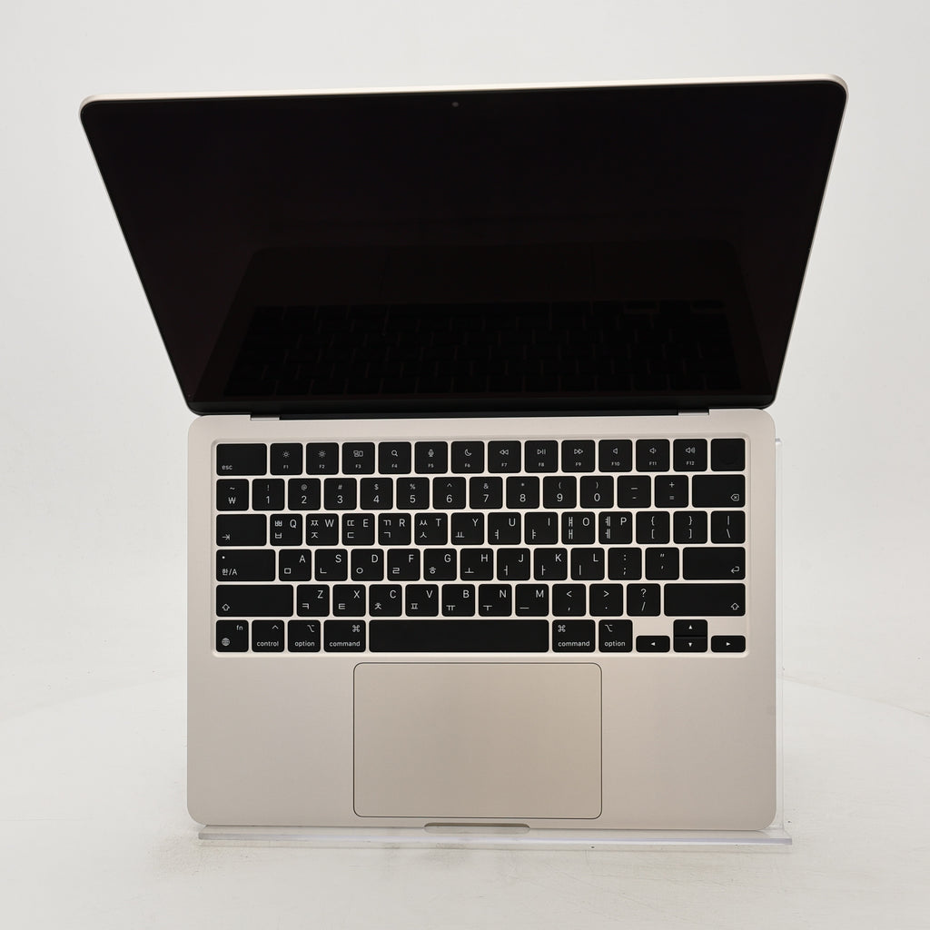 95新 Apple MacBook Air 22年 13寸 M2（8+8核） 8G RAM 256G SSD 星光色