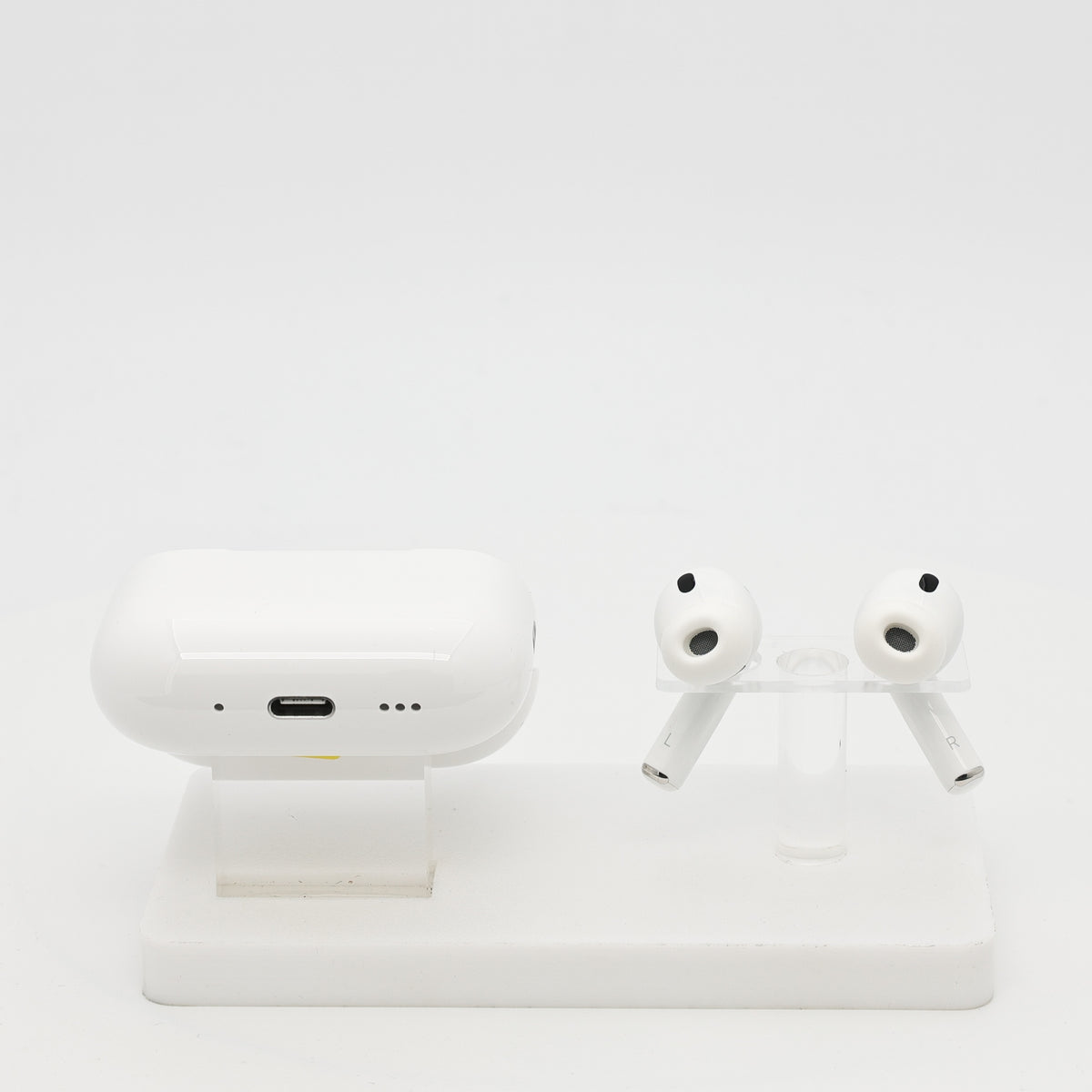 99新 Apple AirPods Pro 3 白色