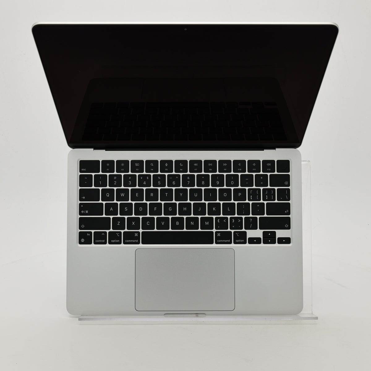 95新 Apple MacBook Air 22年 13寸 M2（8+8核） 8G RAM 256G SSD 銀色