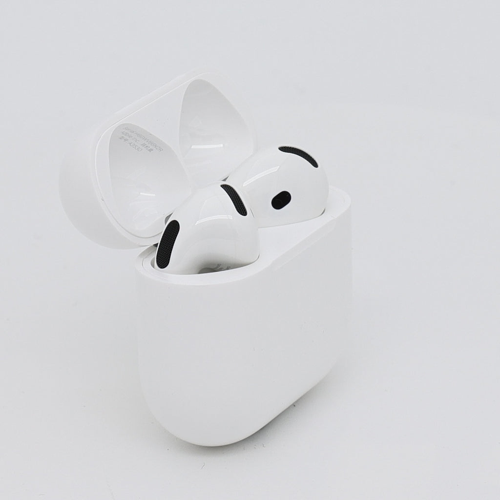 99新 Apple AirPods 5 白色