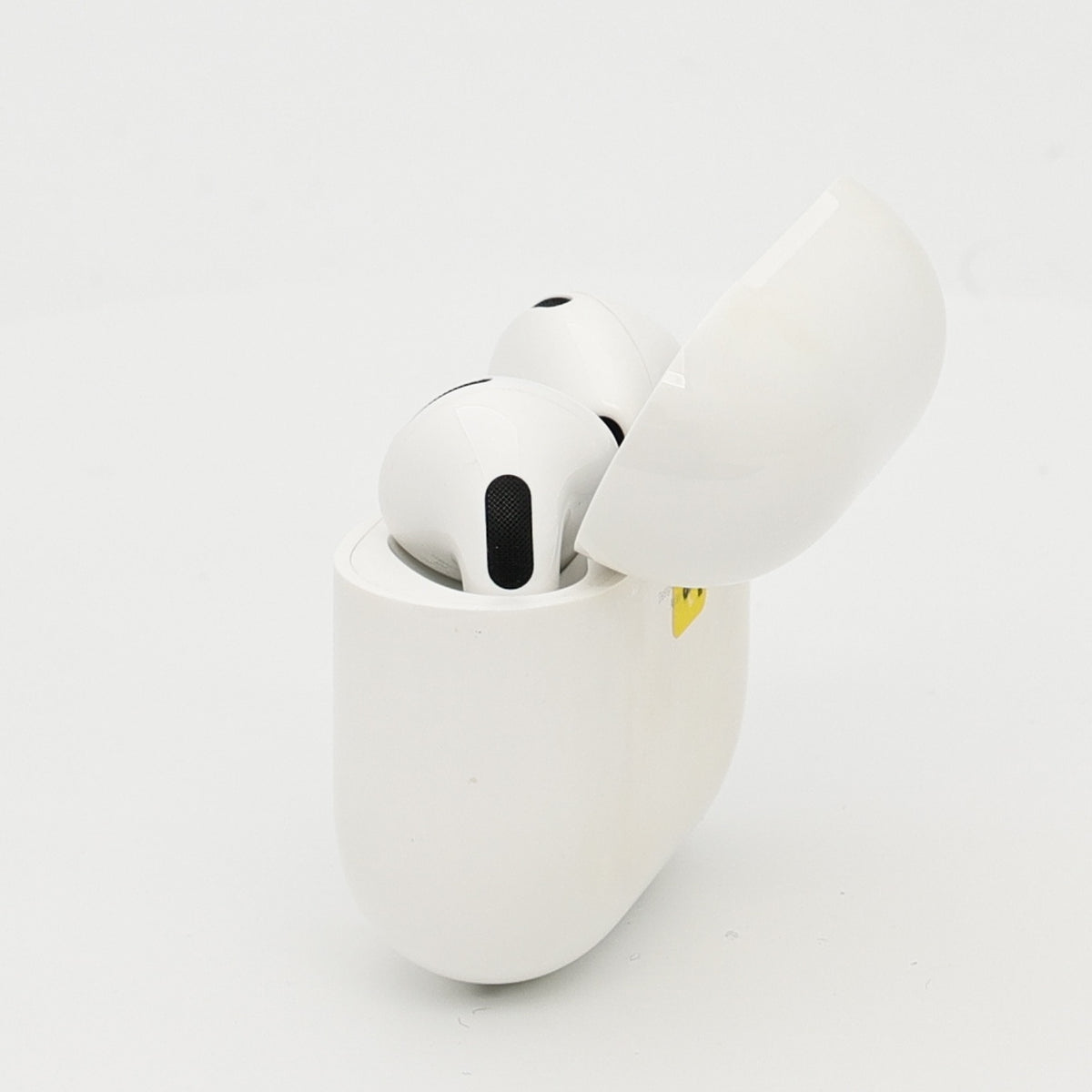 99新 Apple AirPods 4 (支持主動降噪) 白色